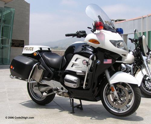 La Motorcop LAPD Chooses the BMWs Over the Harleys – NBC Los Angeles