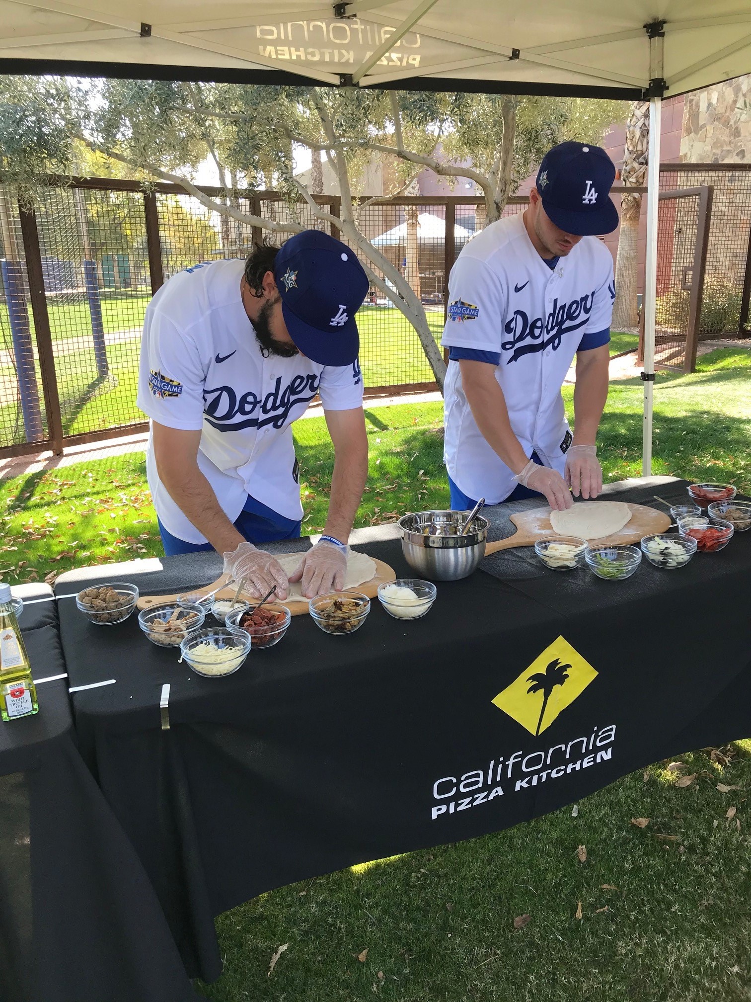 2020 Dodgers Spring Training workout: David Price bullpen session, Justin  Turner's BP & more 