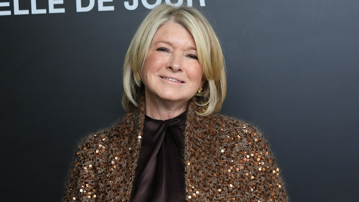 Martha Stewart Gets COVID 19 Vaccine Assures Fans She s In Approved Martha stewart gets covid 19 vaccine assures fans she s in approved