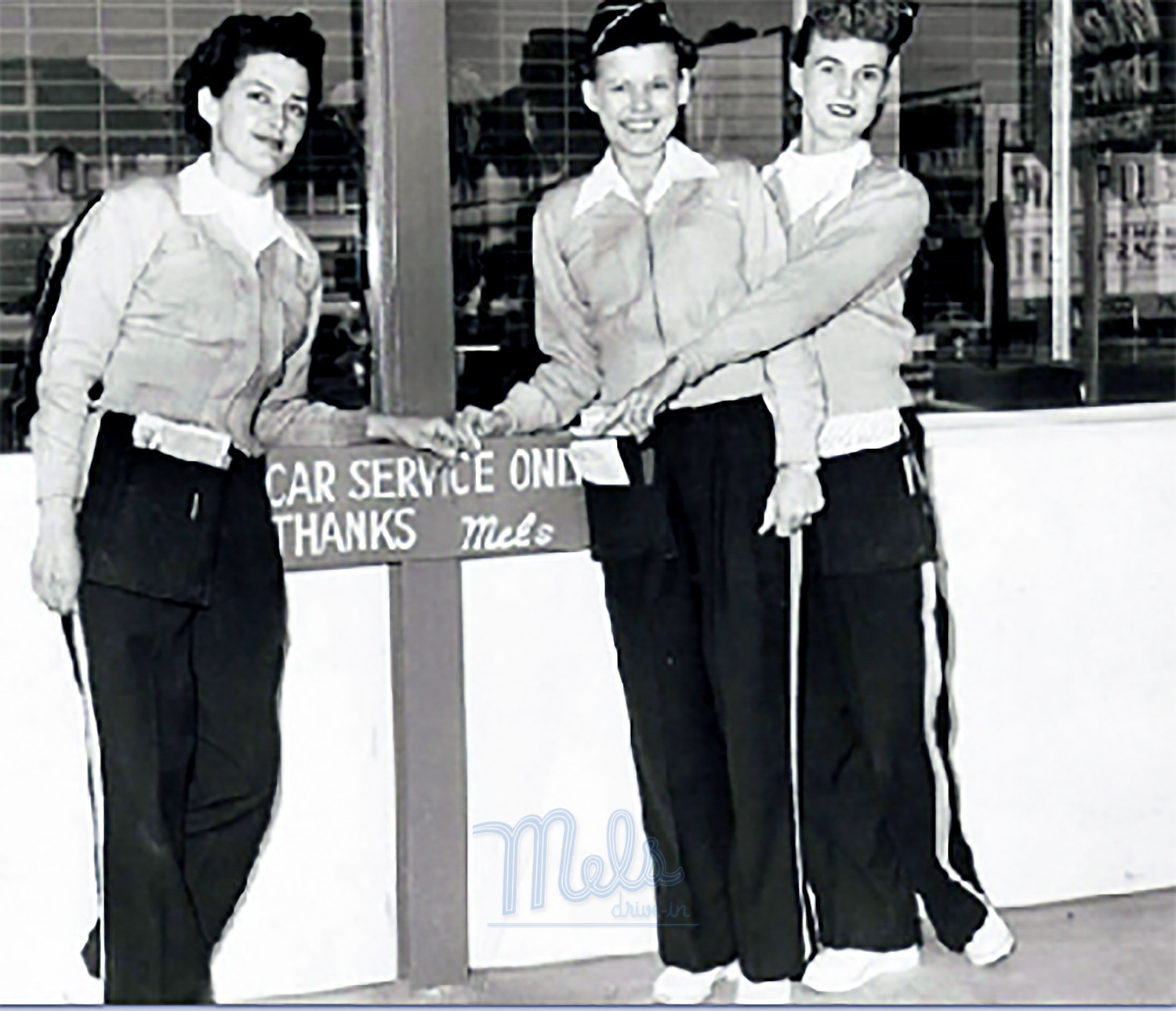 Then And Now See Photos Of The Carhop Service At Mel S Drive In Nbc Los Angeles Then And Now See Photos Of The Carhop Service At Mel S Drive In Nbc Los Angeles
