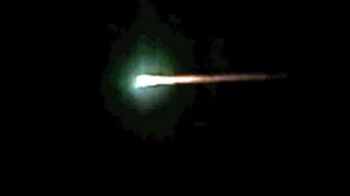 object-sept14-fiery-green-meteor