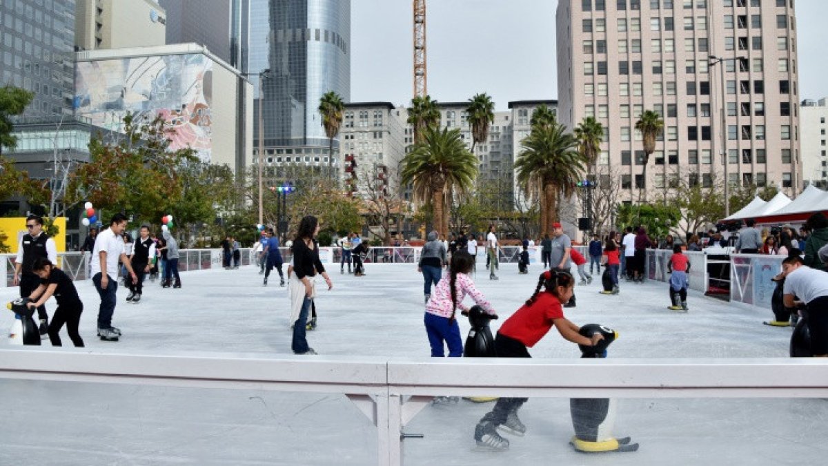 Skate Downtown on Christmas Day – NBC Los Angeles