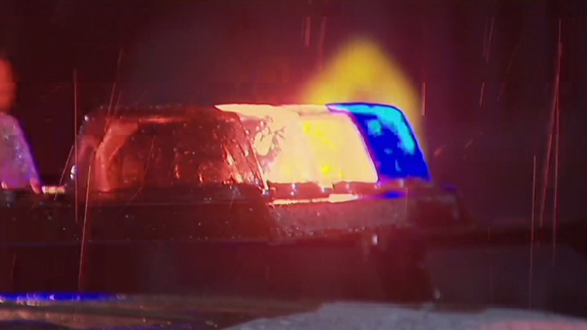 police lights rain3