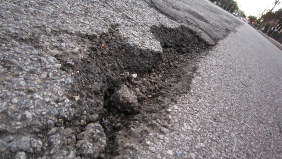 LA sees surge in pothole repairs following storm
