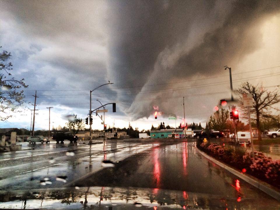 Tornadoes Touch Down In Northern California NBC Los Angeles   Tornado10 