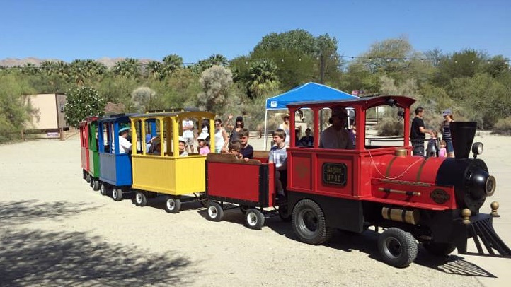 traindaylivingdesert123