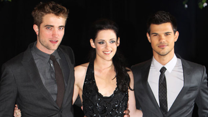 twilight-UK-premiere-breaking-dawn-pattinson-stewart-lautner