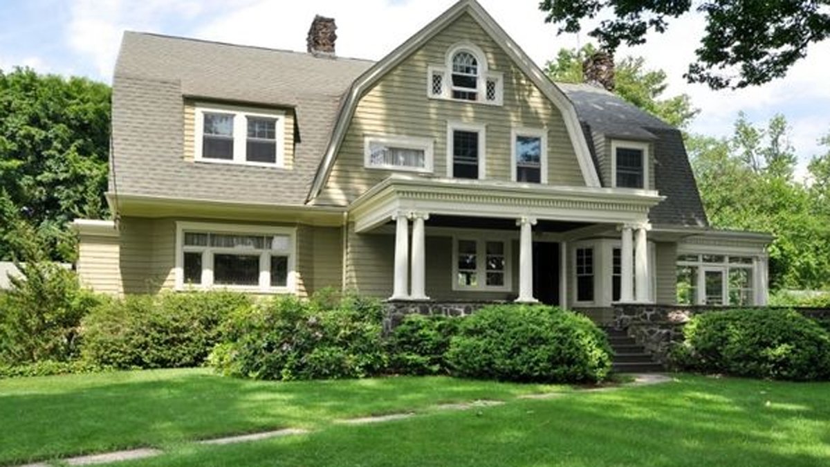 'The Watcher' Hits Netflix: What Happened at 657 Boulevard, Westfield, NJ? – NBC Los Angeles - Vimarsana News