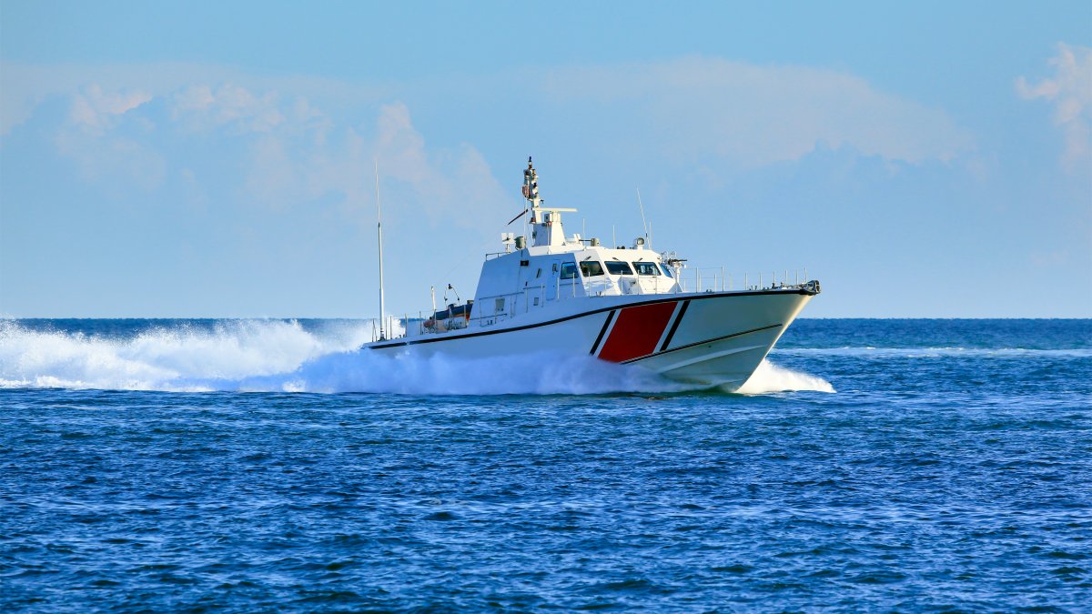Кост 9. Coast Guard Patrol Boat. “U.S. Coast Guard Rescue Boat”. Судна тик акула. Ввод судна в эксплуатацию.