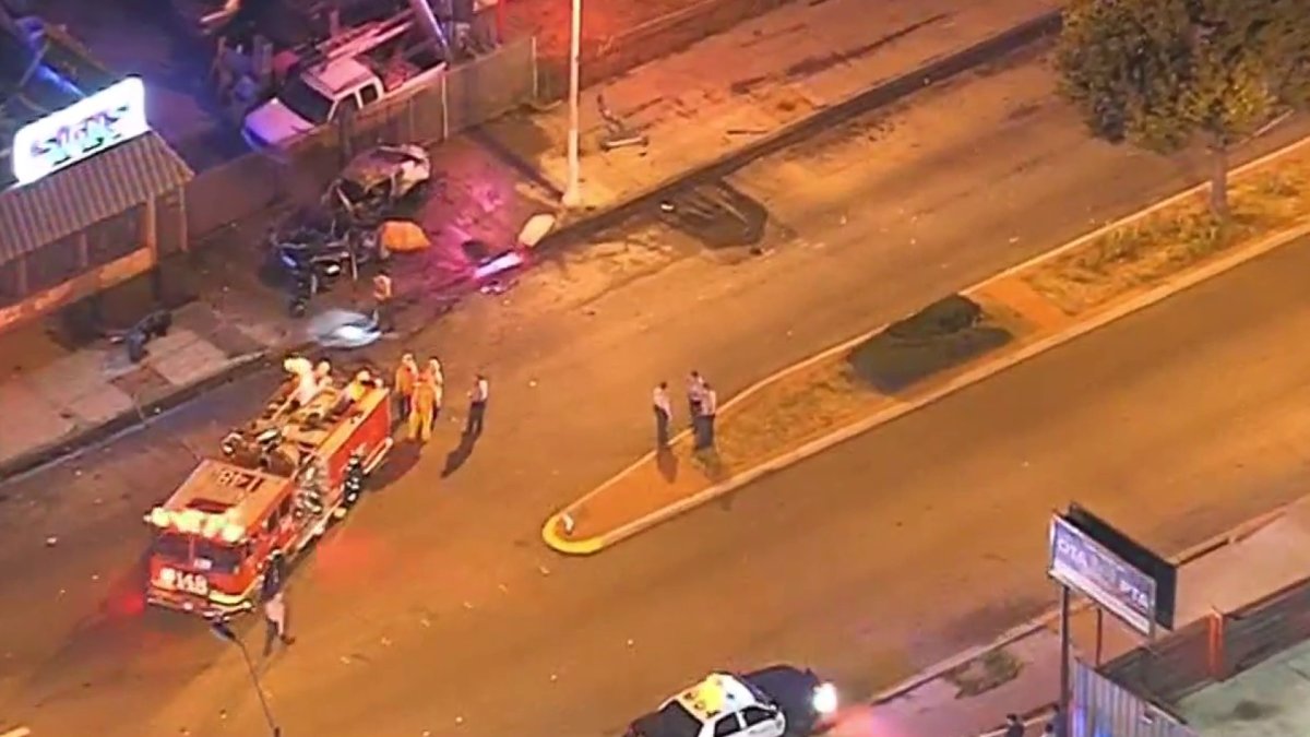 Lynwood Police Pursuit Ends in Crash – NBC Los Angeles