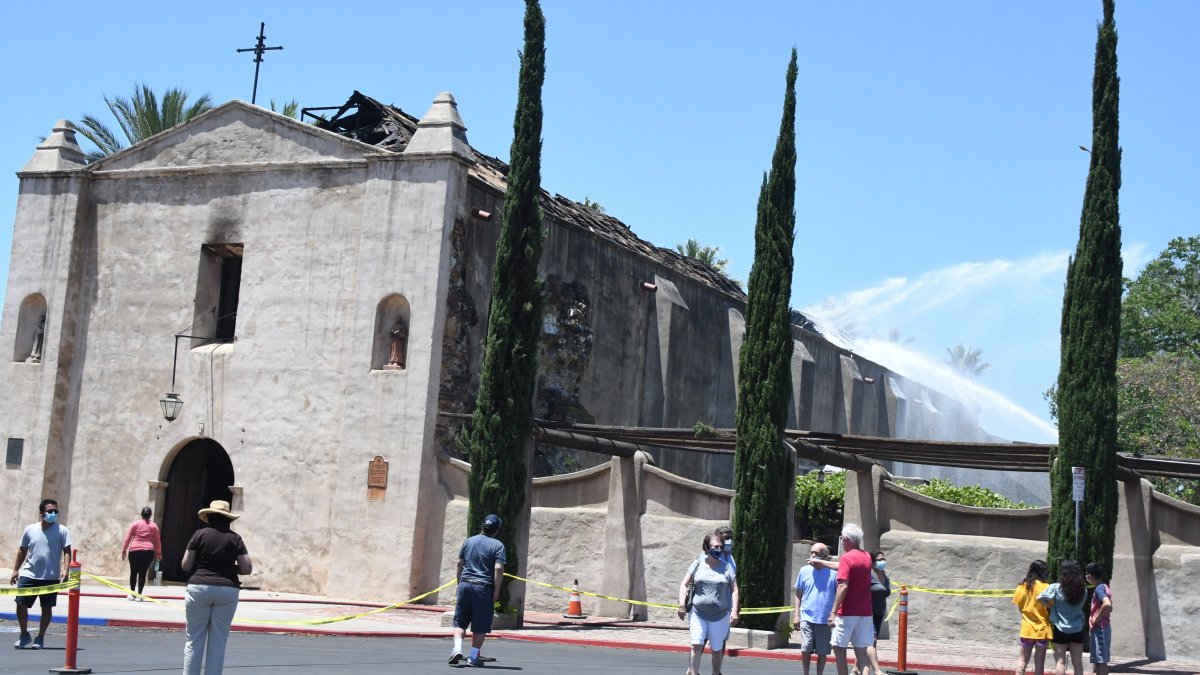 ‘It’s Heartbreaking’ Historic 249YearOld San Gabriel Mission Damaged