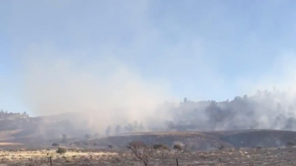 Ridge Fire in Gorman Area Burns on Both Sides of Highway – NBC Los Angeles