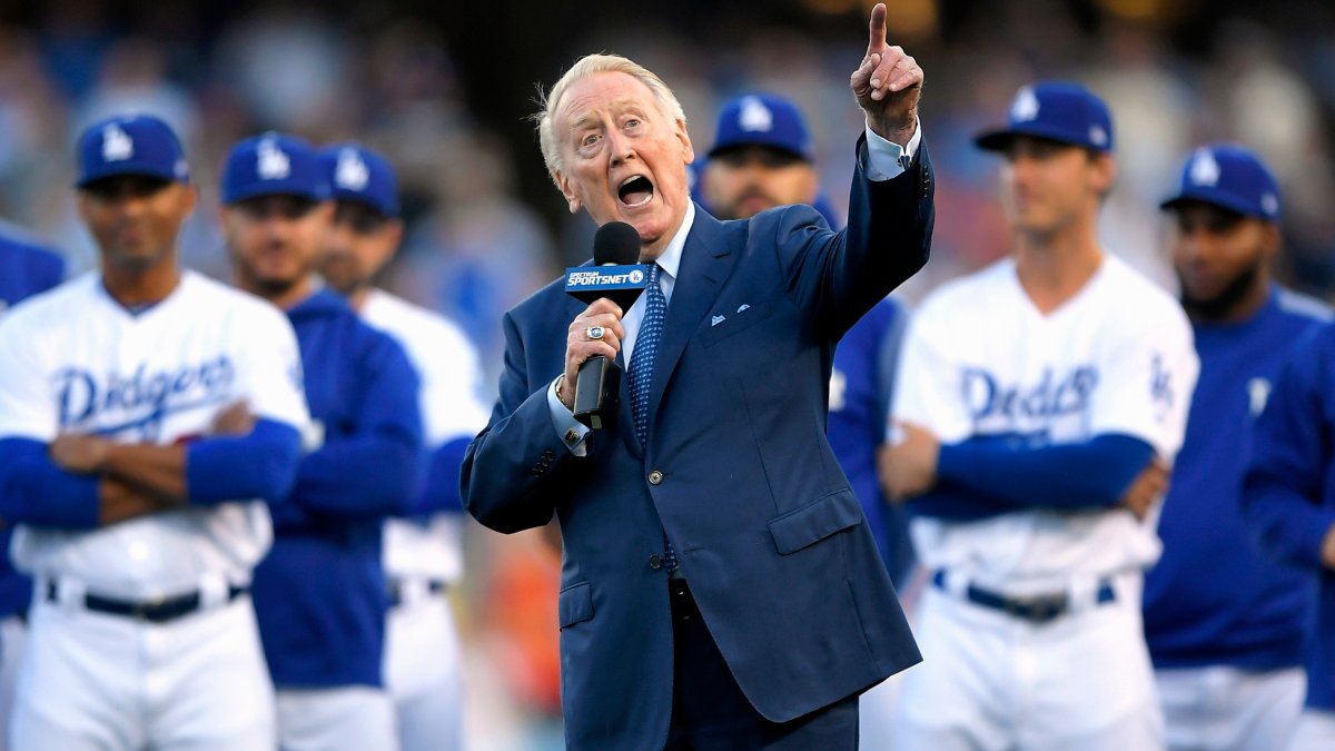 Sold at Auction: Vin Scully signed LA Dodgers jersey