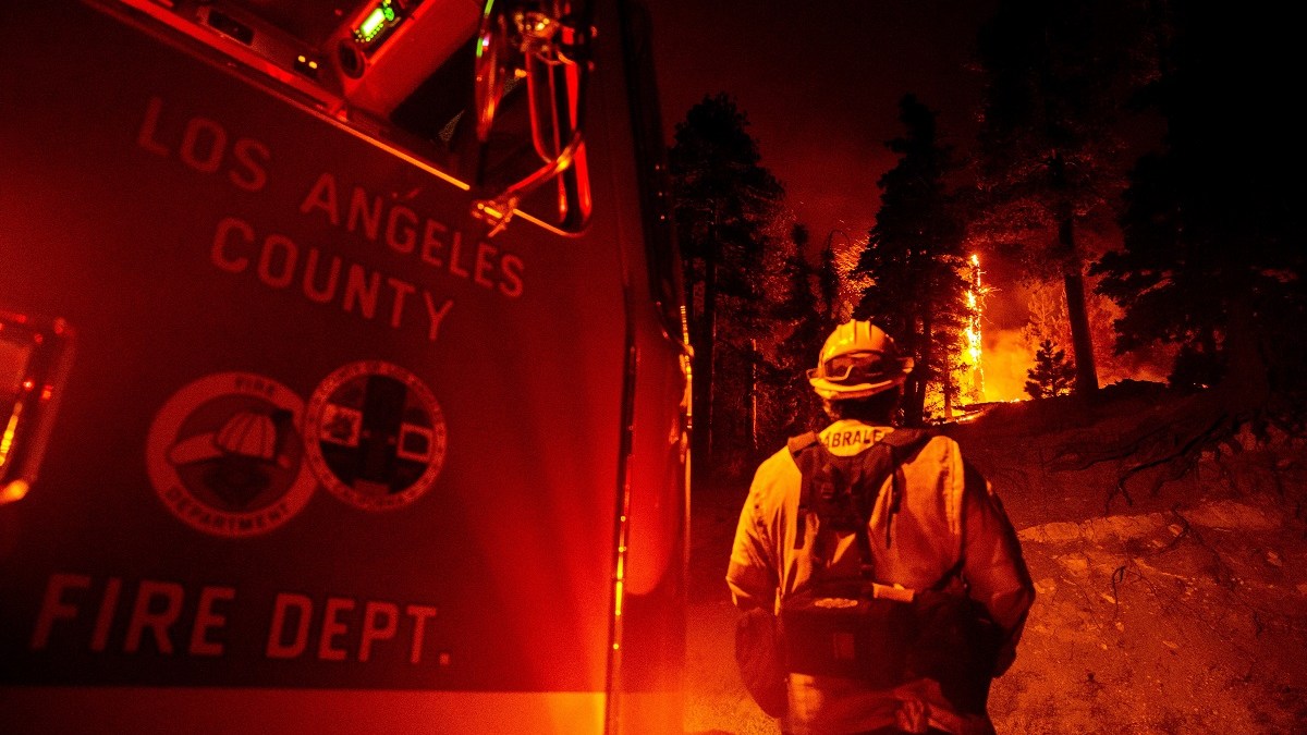 Bobcat Fire Grows to Nearly 100,000 Acres, and Continues to Threaten ...