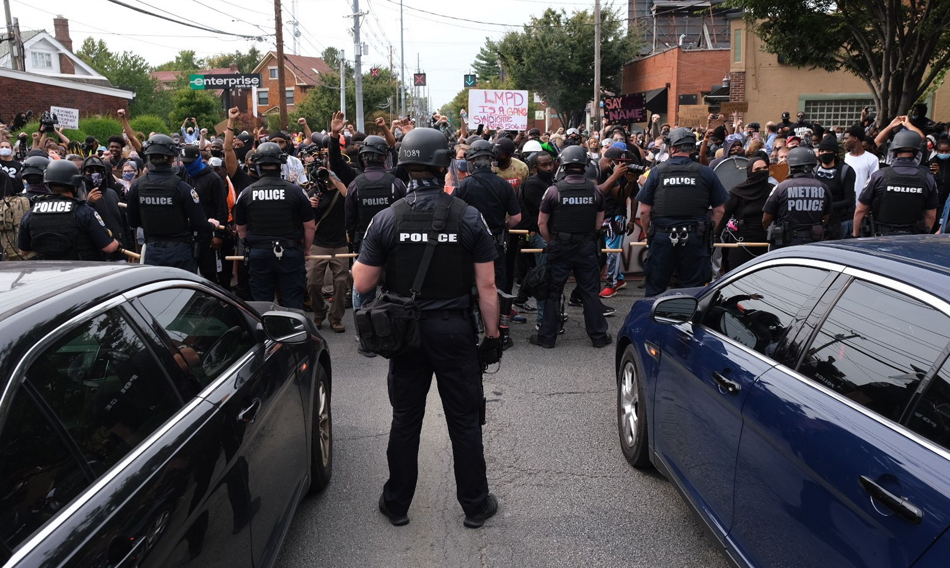 Photos: Protesters Fill Streets of Louisville Following Breonna Taylor