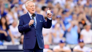 Former Los Angeles Dodgers broadcaster Vin Scully speaks to fans before game two of the 2017 World Series.