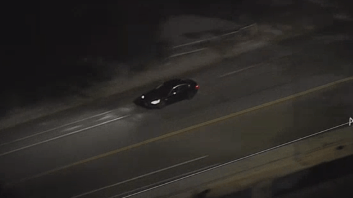 Police Chase Suspected DUI Driver Speeding in Black Car – NBC Los Angeles