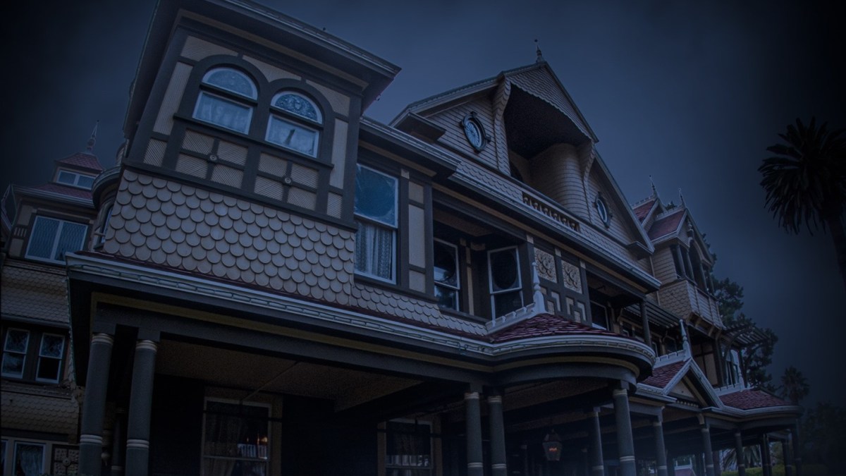 The Winchester Mystery House Flashlight Tour Is SelfGuided NBC Los