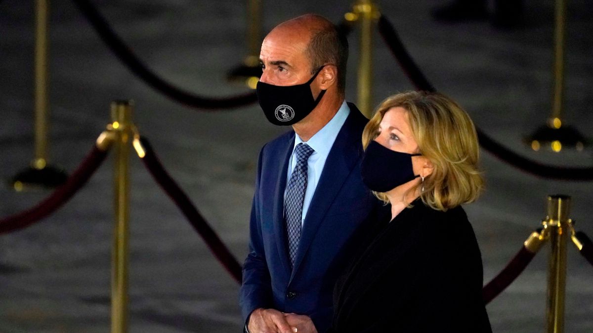 Wife of Trump's Labor Secretary, Who Was at Barrett Event, Tests Positive for COVID-19 1