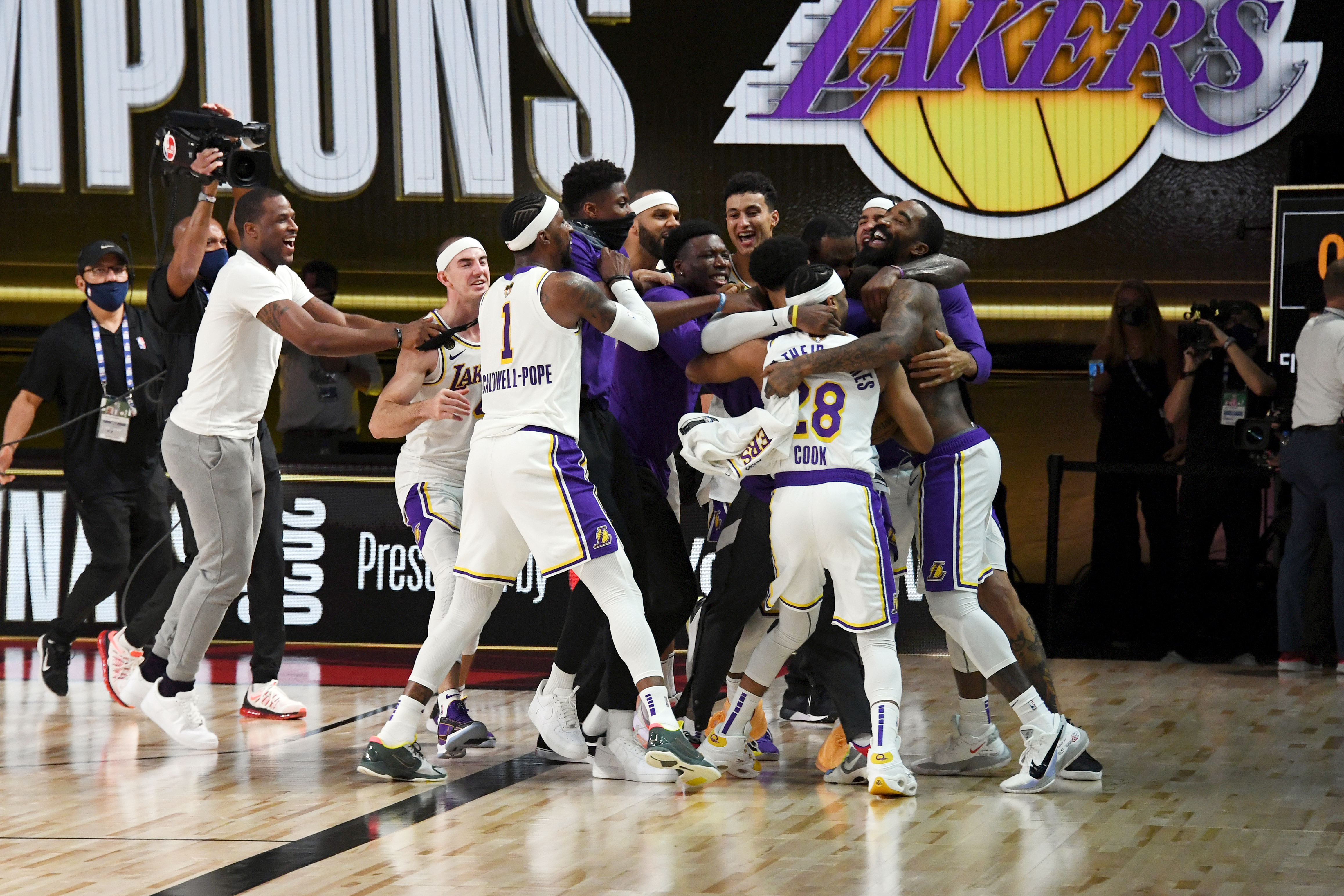 Photos Lakers Make Nba History With 17th Nba Championship Nbc Los Angeles