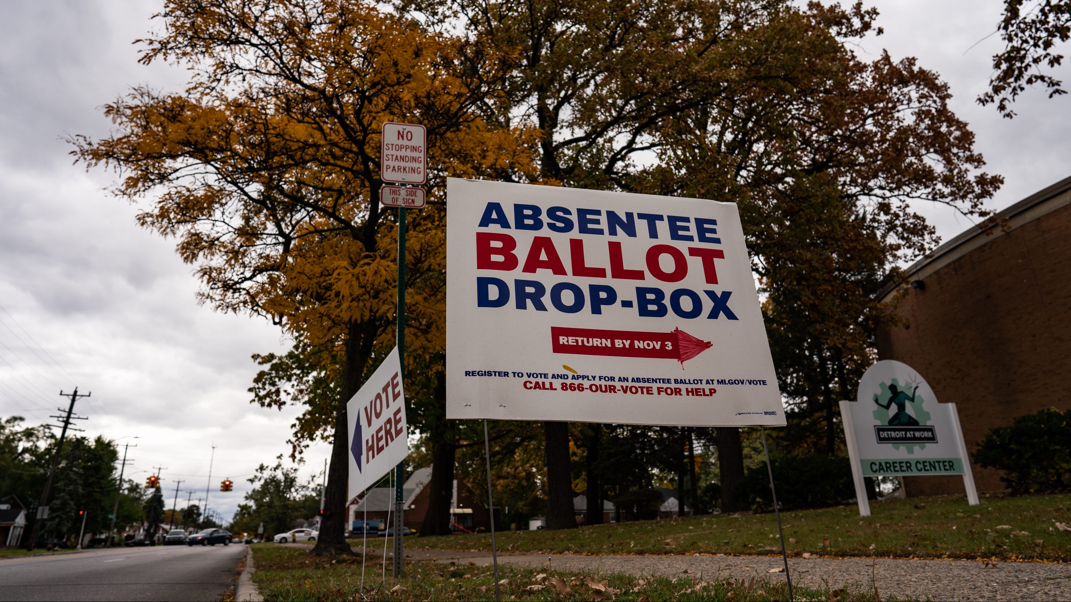 With Days Left, Black Voters Face Orchestrated Efforts to Discourage Voting 1