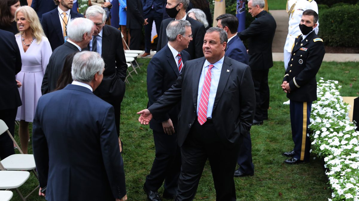 Former NJ Governor Chris Christie Released From Hospital After Positive COVID Test 1