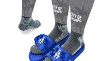 With each pair numbered, this limited edition Licensed Bundle features 2 custom designs paying homage to the City of Los Angeles' 2020 athletic achievements with the Lakers and Dodgers.