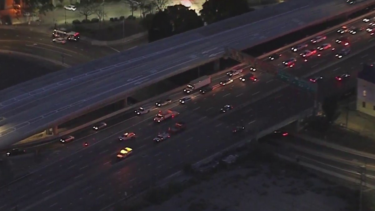 Person Struck and Killed While Walking on 101 Freeway in Downtown LA