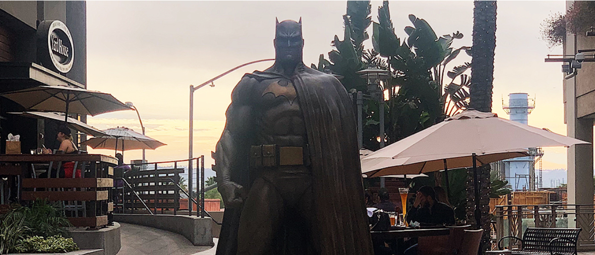 batman bronze statue