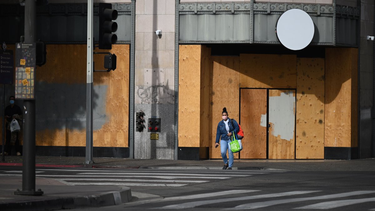 Los Angeles County COVID Cases Continue Rising, and Holidays Could