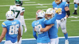 Justin Herbert Propels Chargers to 34-28 Victory Over Winless Jets