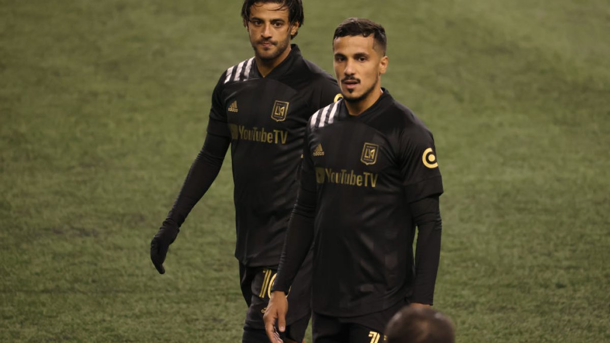 MLS powerhouse LAFC hopes to avoid Dodger Blues in playoffs - CBS Los  Angeles