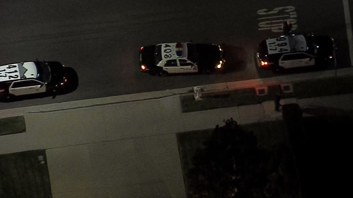 Shots Fired At Car By Das Investigator Near Jackie Laceys Home Lapd Says Nbc Los Angeles 1835