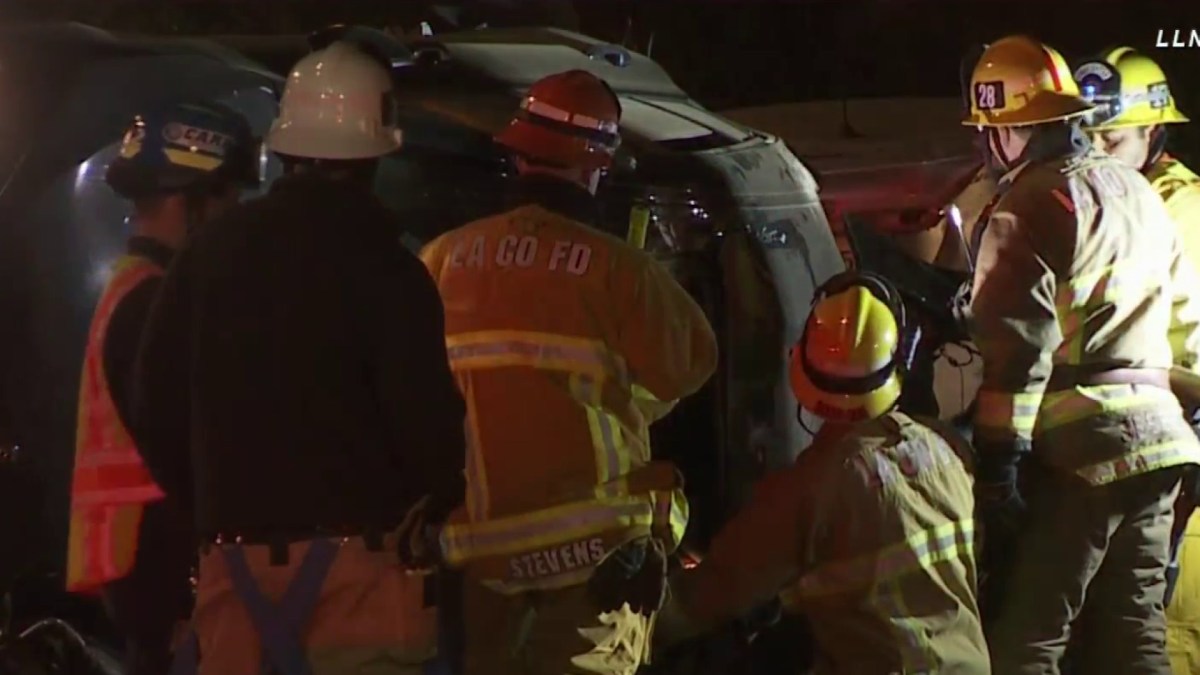 Two Dead, Two Injured in Whittier When Car Crashes Into Parked Vehicles