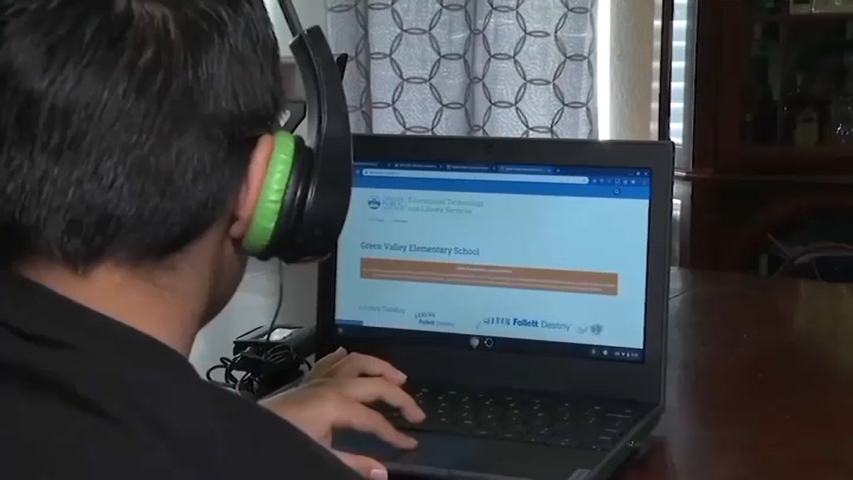 LAUSD and Teachers Union Extend Distance Learning Agreement Until June