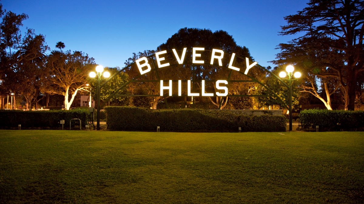 Beverly Hills Eatery reportedly planning NYE ‘Speakeasy’ indoor party attracts police interest – NBC Los Angeles