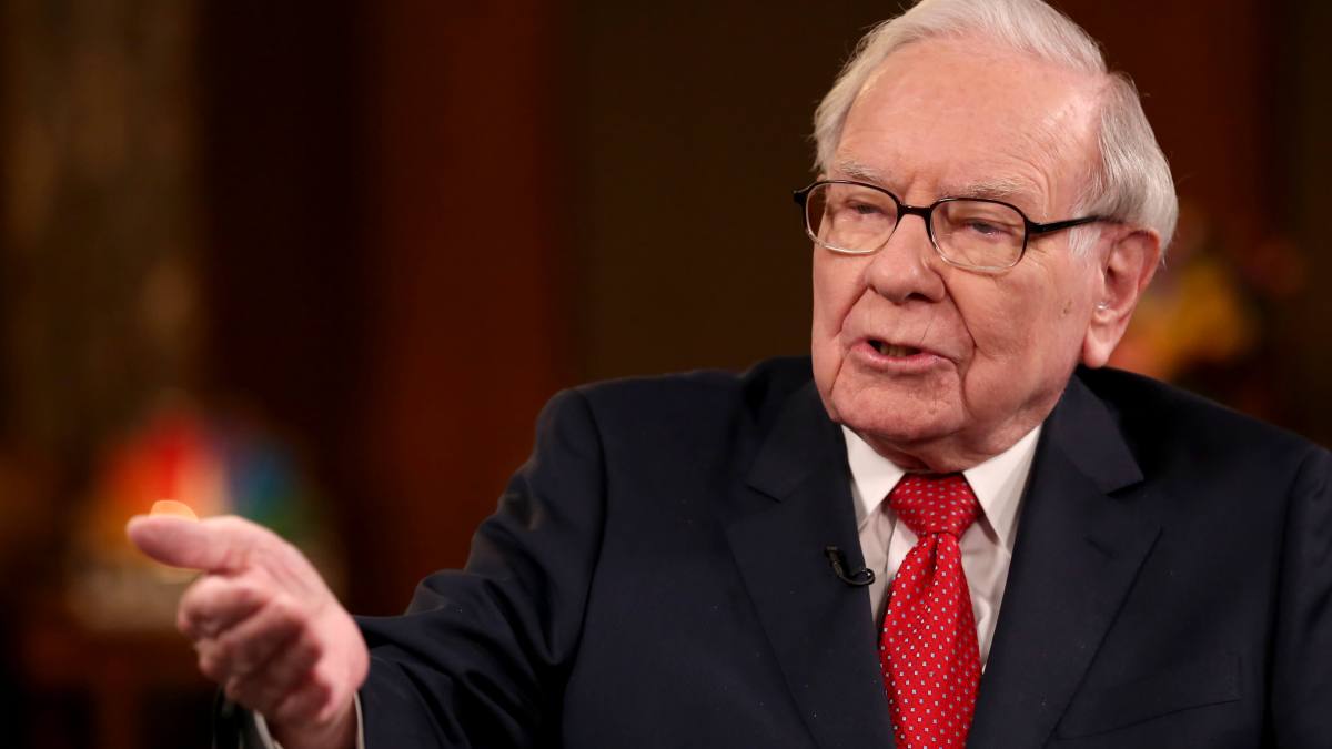 What Warren Buffett's Losing Battle Against S&P 500 Says About This Market - Vimarsana News