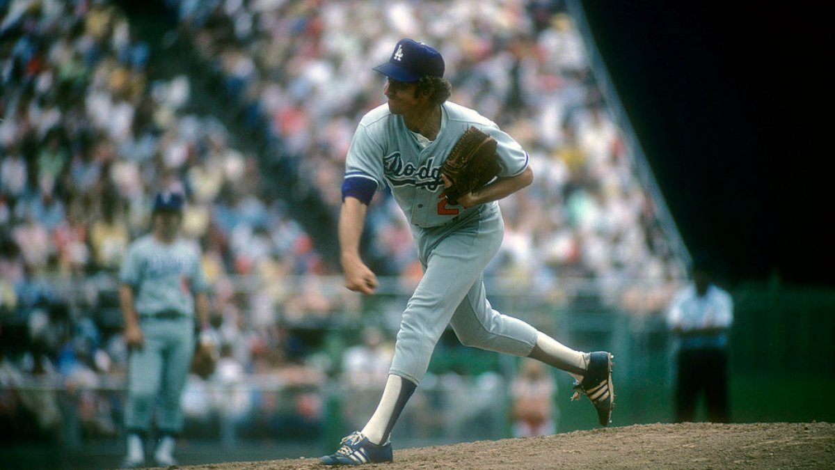 Sandy Koufax 'still part of Dodgers organization and always will