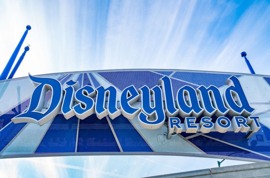 Disneyland to serve as COVID-19 vaccination equipment in Orange County – NBC Los Angeles
