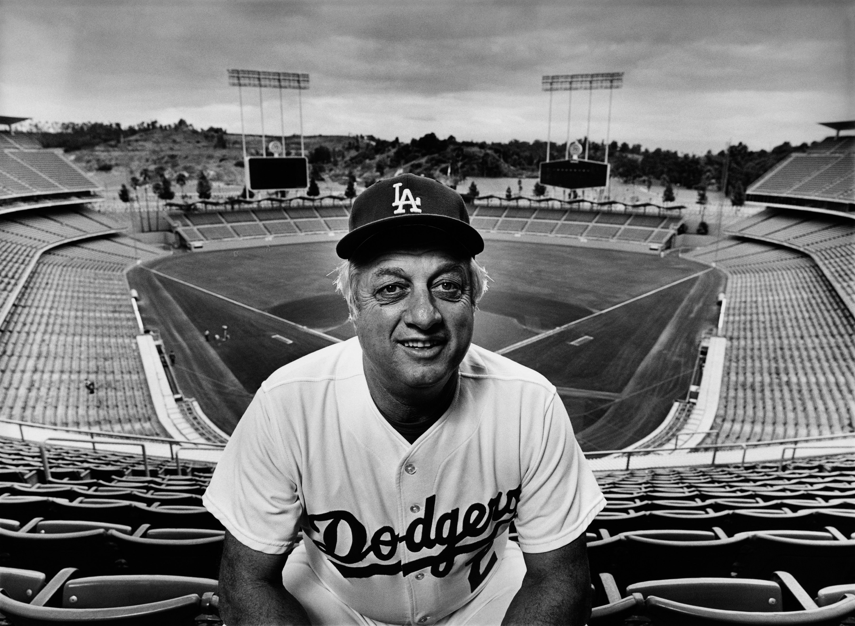 Tommy Lasorda memorialized at Dodger Stadium service