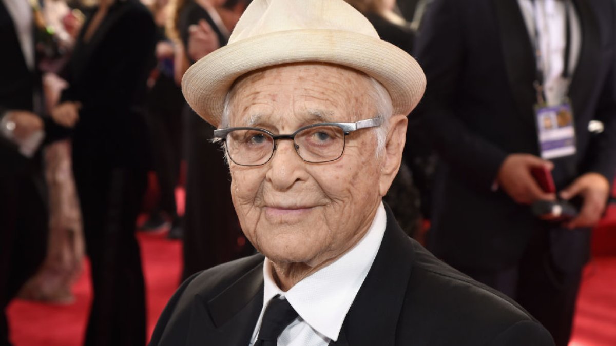 Legendary TV producer Norman Lear has died at 101 – NBC Los Angeles - Vimarsana News