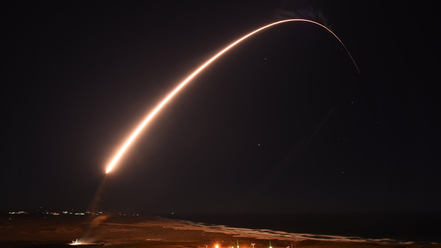 Intercontinental Ballistic Missile Successfully Launches From Vandenberg AFB NBC Los Angeles Intercontinental Ballistic Missile Successfully Launches From Vandenberg AFB NBC Los Angeles