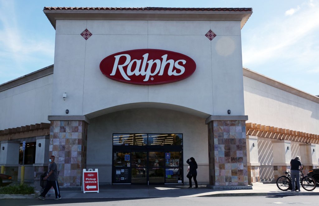 Food4Less, Two Ralphs Stores to Close in May After LA Grocery Workers