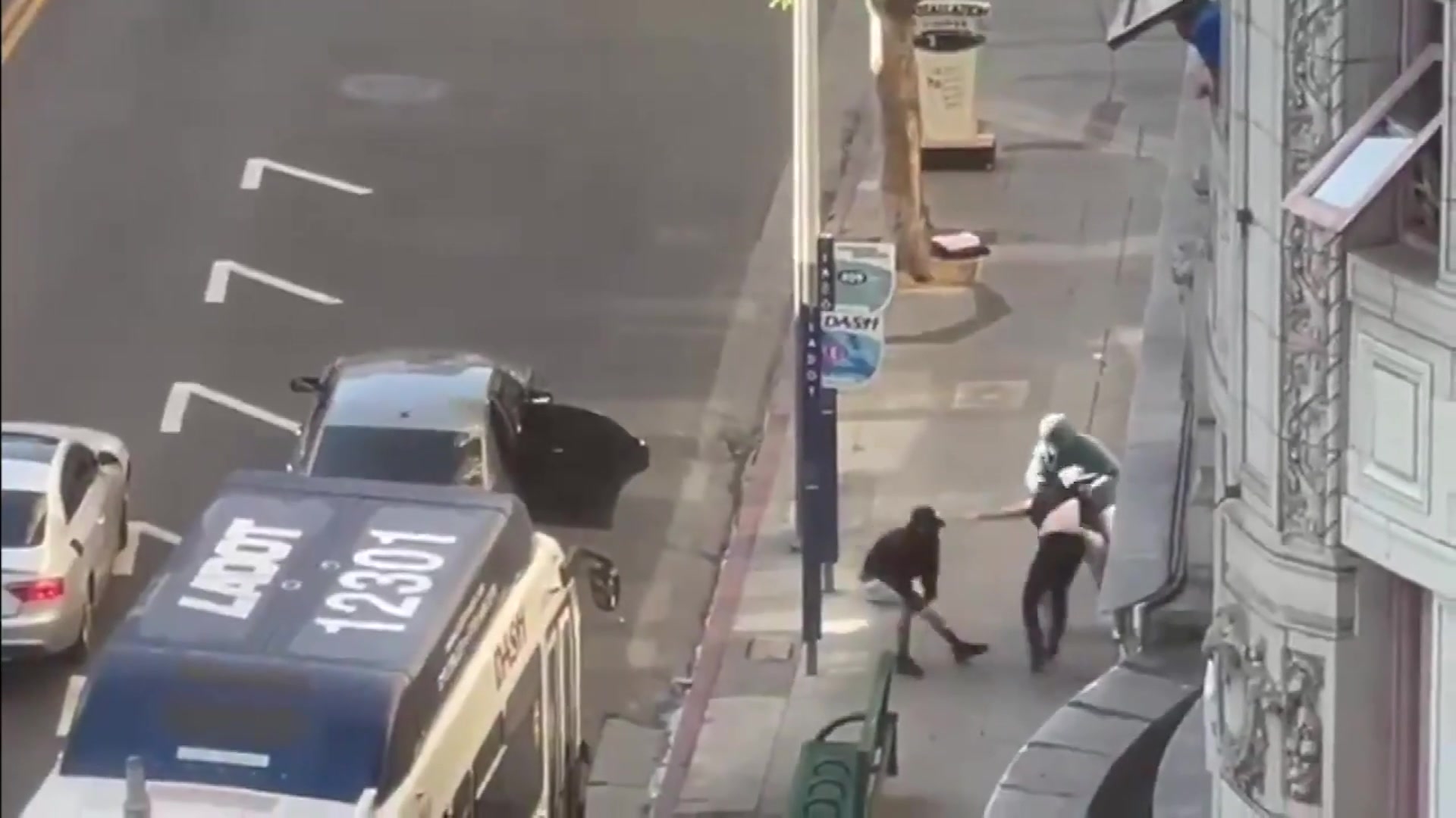 Violent Robbery In DTLA Caught On Tape; Police Asks For Public Help ...