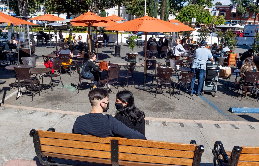 Outdoor dining in Orange County, CA