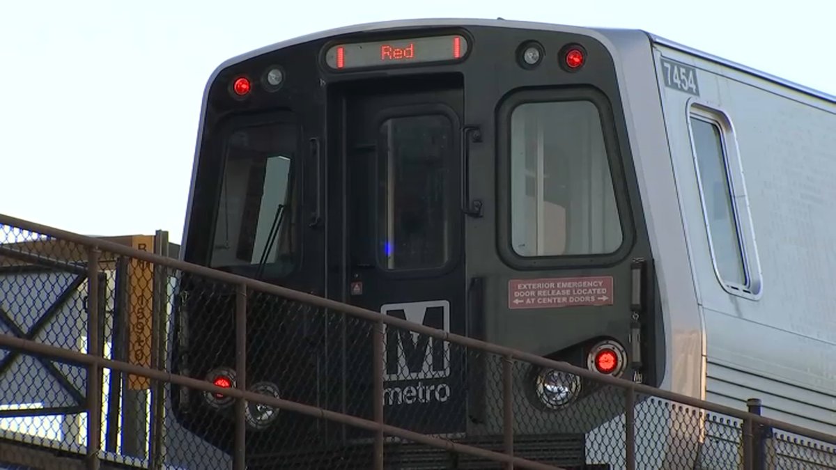 Metro's Purple, Red Lines resume service following mechanical issue - Vimarsana News