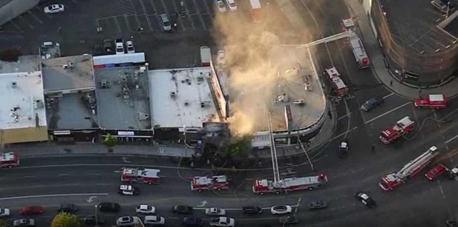 Fire Crews Knock Down Structure Fire In Sherman Oaks – NBC Los Angeles