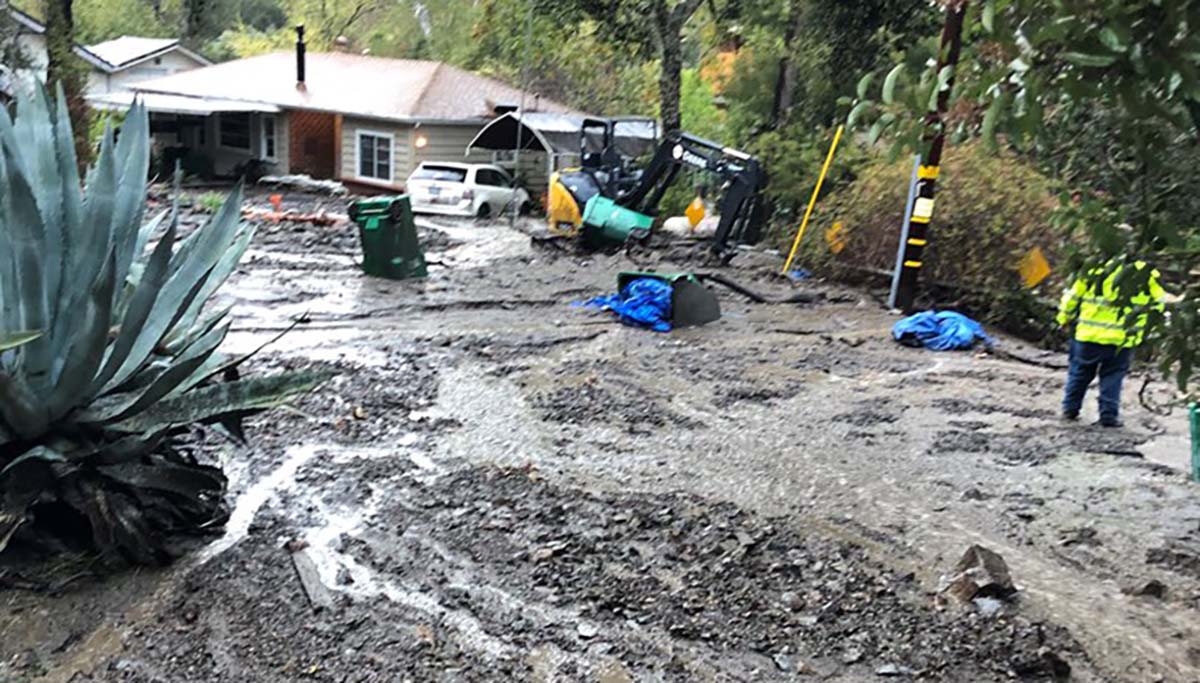 Photos Mudslides Force Evacuation Orders in Orange County NBC Los