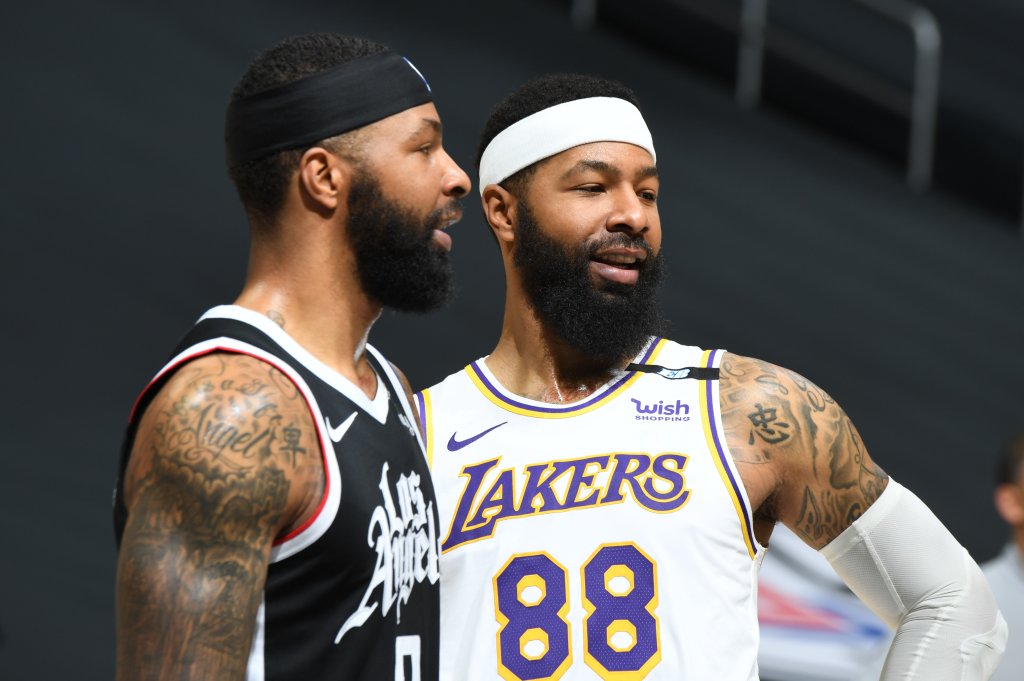 Los Angeles Lakers v LA Clippers