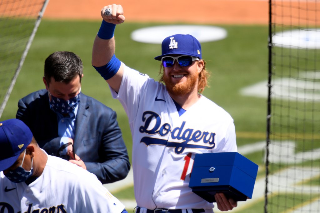 Walker Buehler and the Dodgers received their World Series rings